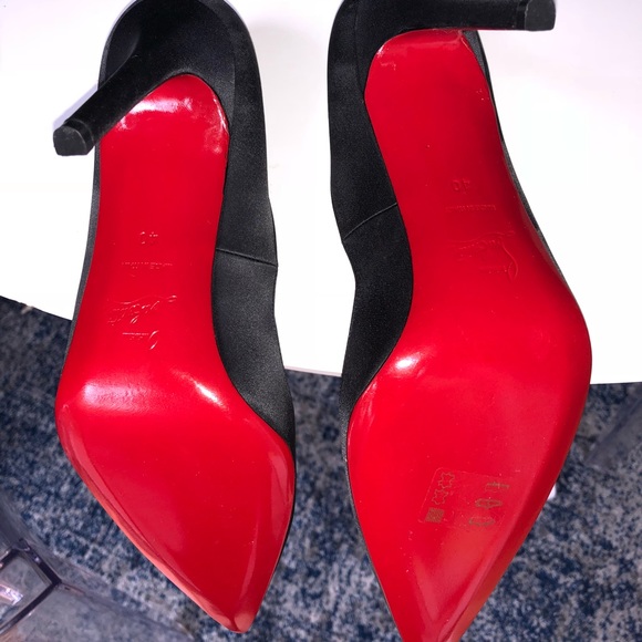 SOLD -New Christian Louboutin Satin Pumps - Picture 7 of 8